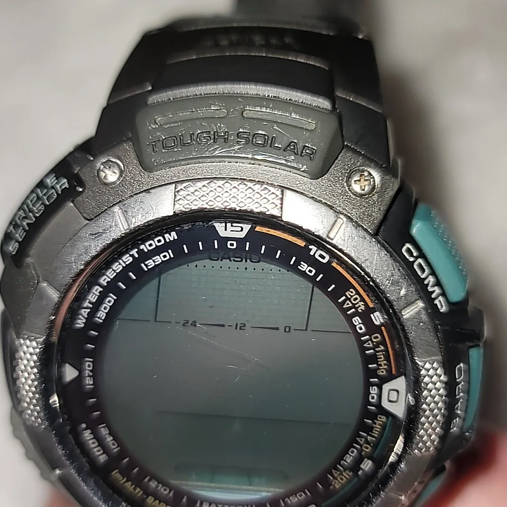 Casio Pathfinder PAG-80 Altimeter Barometer Thermometer Men's Watch Need Battery